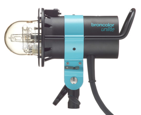 32 113 00 broncolor unilite rein seitlich